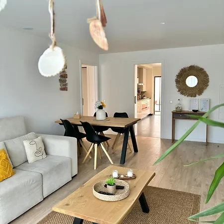 Moodhu - Cozy W/ Amazing Terrace Leiria