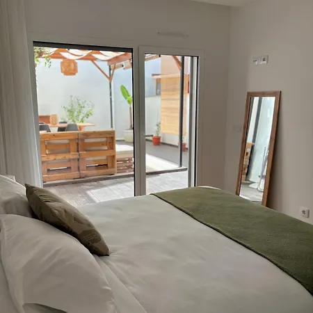 Moodhu - Cozy W/ Amazing Terrace Διαμέρισμα Λεϊρία