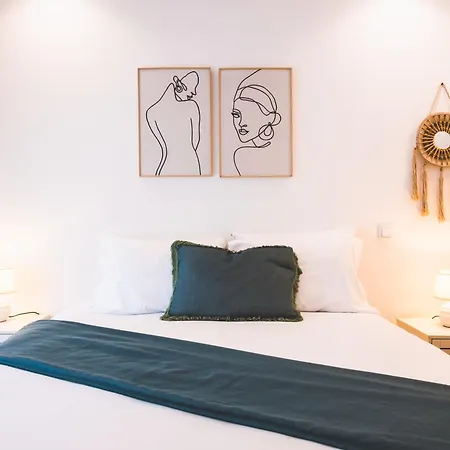 Moodhu - Cozy W/ Amazing Terrace * לייריה