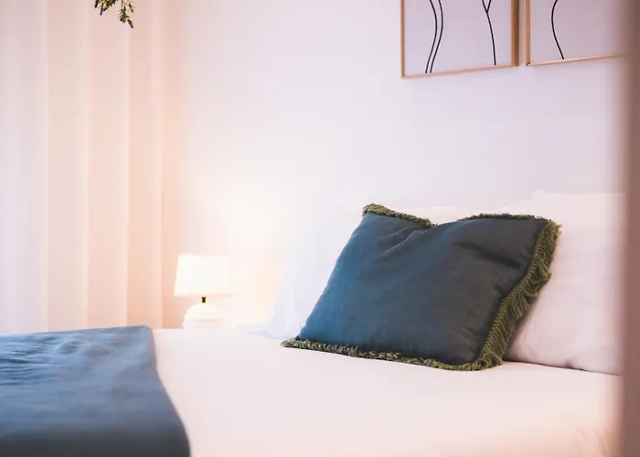 Moodhu - Cozy W/ Amazing Terrace Apartment Leiria