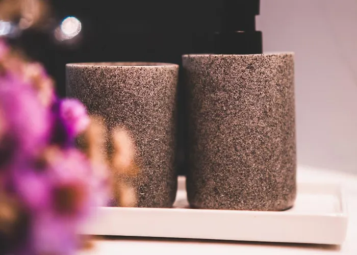 Moodhu - Cozy W/ Amazing Terrace *