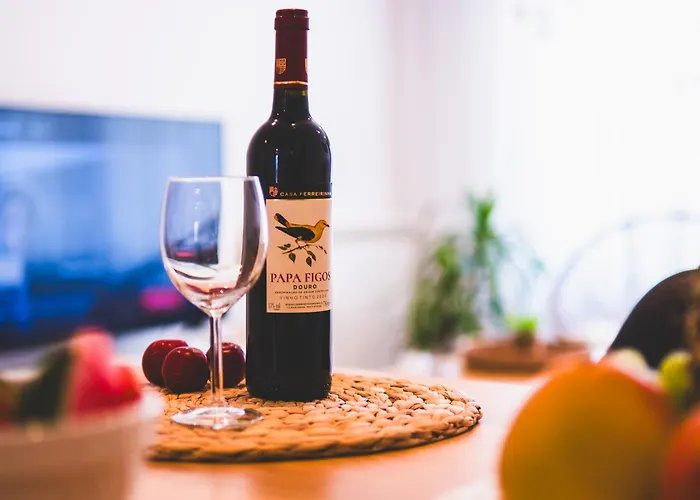 Moodhu - Cozy W/ Amazing Terrace