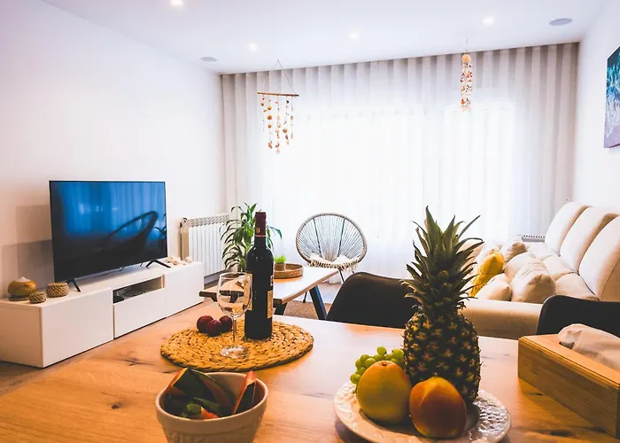 Moodhu - Cozy W/ Amazing Terrace Apartment