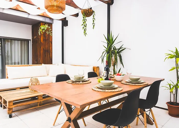 Moodhu - Cozy W/ Amazing Terrace